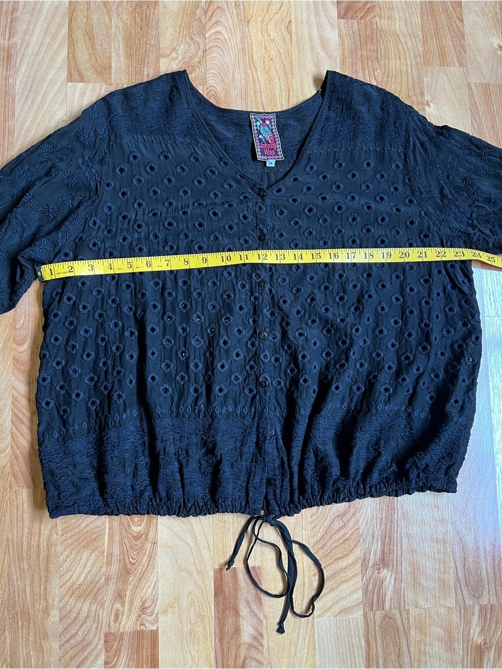 Johnny Was Black Eyelet Button Front Drawstring Peasant Blouse - Picture 7 of 10